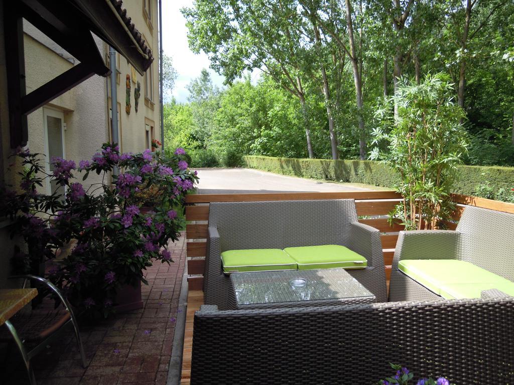 Hotel Logis Bagatelle - 51530 Dizy Exterior foto