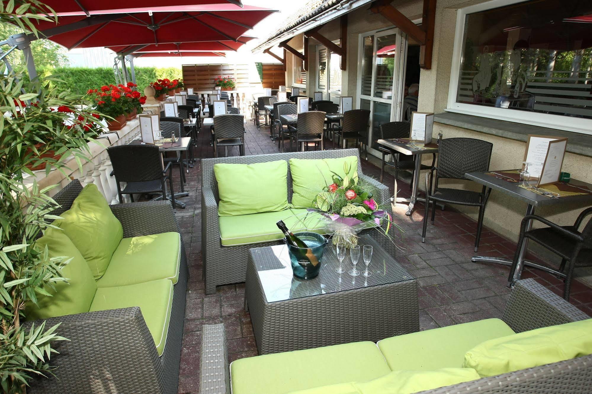 Hotel Logis Bagatelle - 51530 Dizy Exterior foto